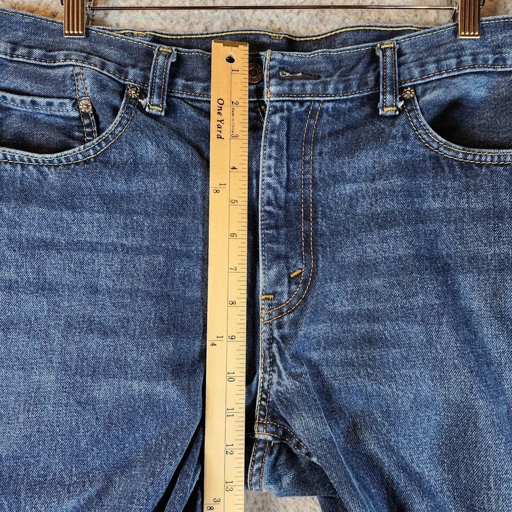 Levi's 559 Jeans‎ Men's 38X30 (Fits 39x29) Blue Denim Pockets Straight Leg